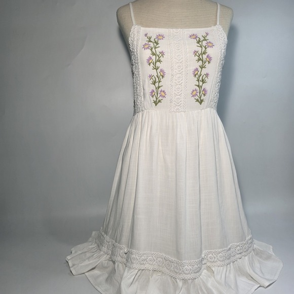 Patrons of Peace Lilly Dress XS Floral Boho Cottagecore Peasant Embroidery - Picture 2 of 10